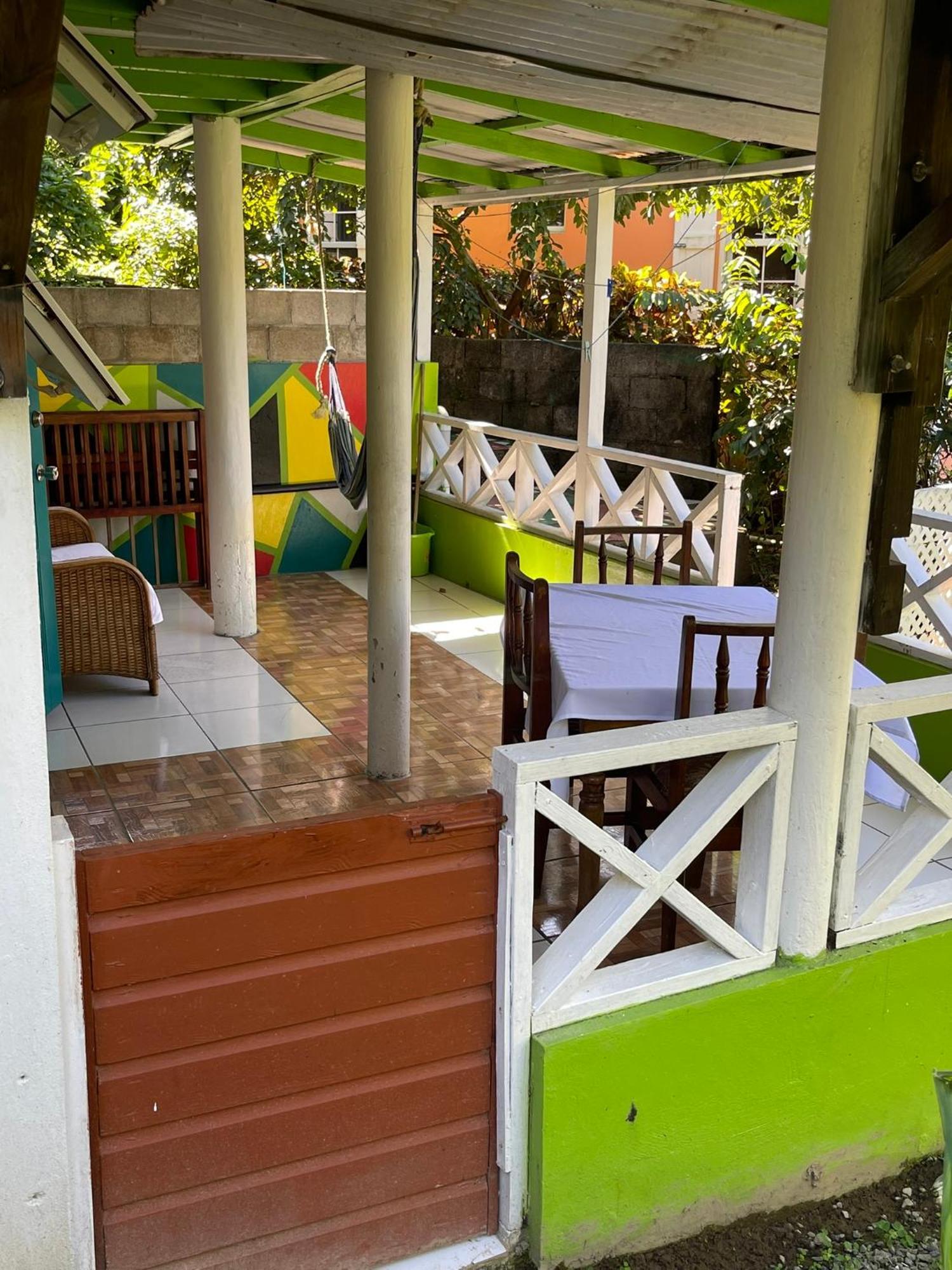 Le Petit Paradis Roseau Kültér fotó