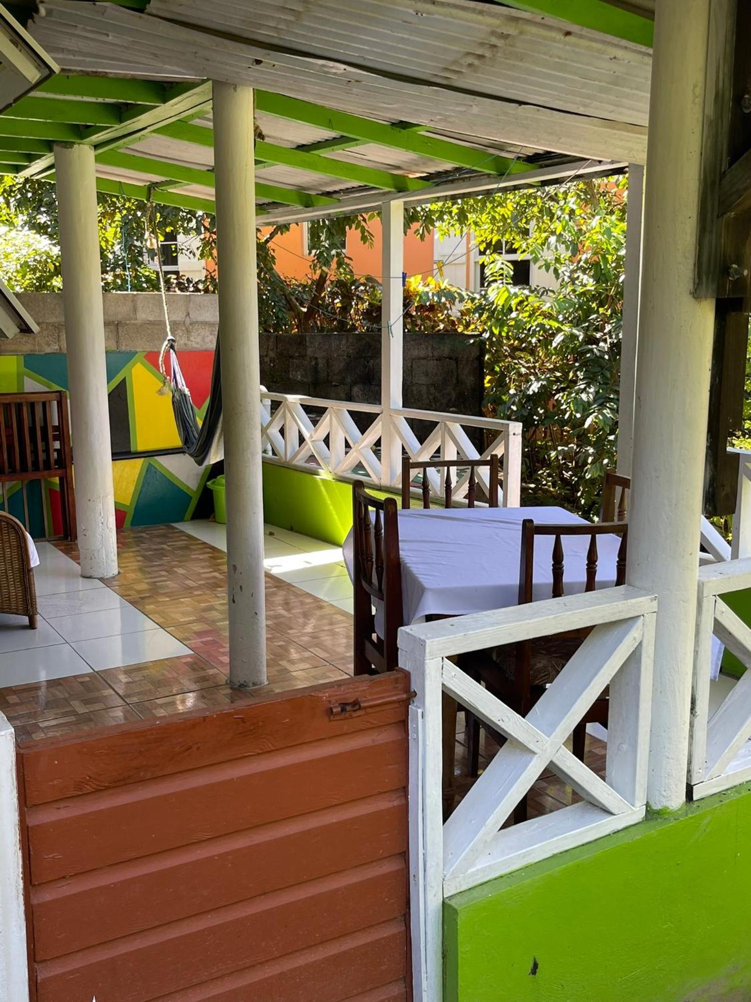 Le Petit Paradis Roseau Kültér fotó